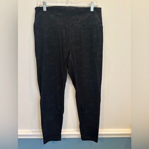 ZYIA Black Camouflage Activewear